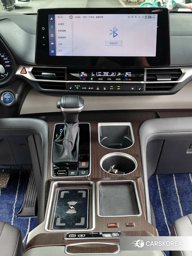 Toyota Grevia 2023 Черный из Китая, фото 4
