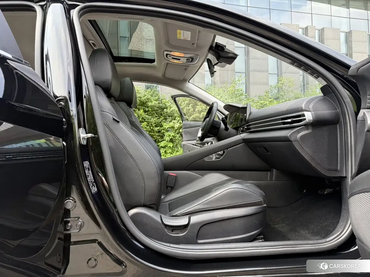Hyundai Elantra 2023 Черный из Китая, фото 4