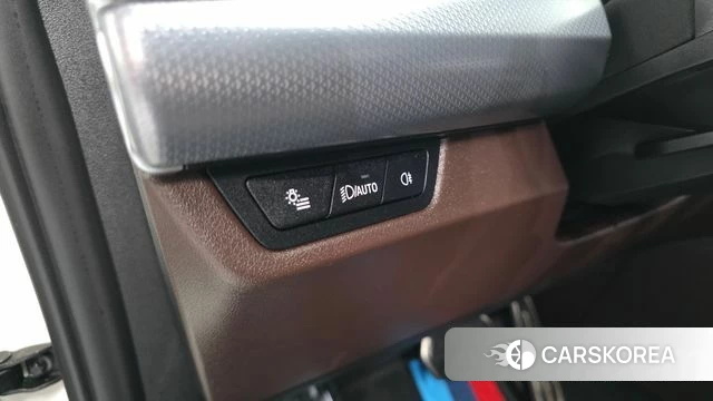 BMW X1 (U11) 2023 Белый из Кореи, фото 4