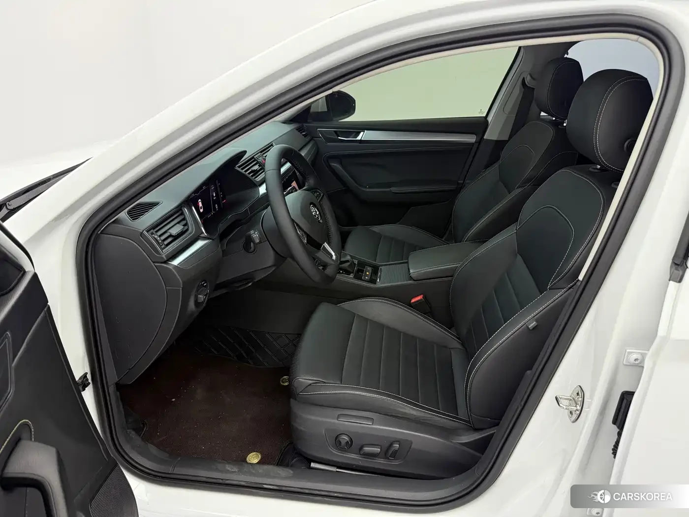 Skoda Speed pie 2023 Белый из Китая, фото 4