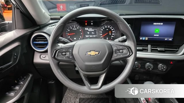 Chevrolet (GM Daewoo) Trax Crossover 2024 Черный из Кореи, фото 4