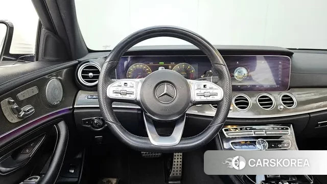 Mercedes-Benz E-Class W213 2019 Белый из Кореи, фото 4