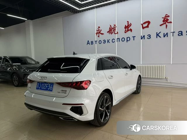 Audi A3 2023 Белый из Китая, фото 4