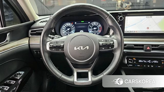 Kia K5 3rd generation 2022 Серебряный из Кореи, фото 4