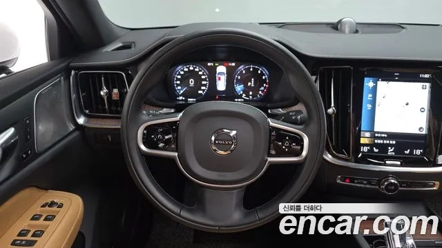 Volvo S60 3rd generation 2021 Белый из Кореи, фото 4