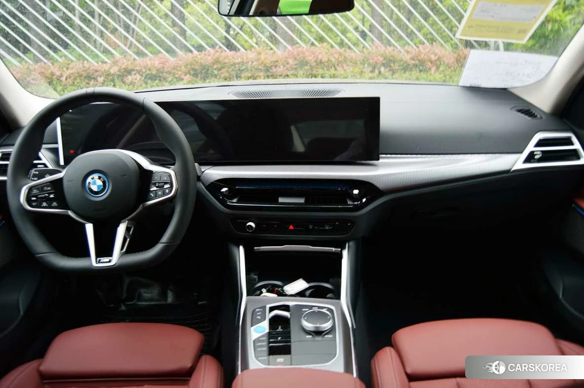BMW i3 2025 Черный из Китая, фото 4