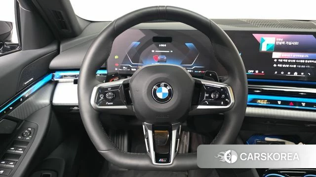 BMW 5 Series (G60) 2025 Серый из Кореи, фото 4