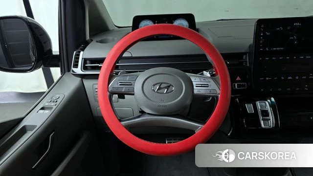 Hyundai Staria 2022 Серый из Кореи, фото 4