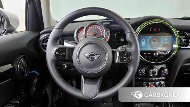 Mini Cooper 2022 Черный из Кореи, фото 4