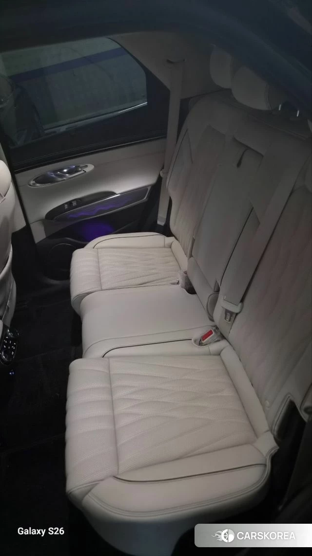 Genesis GV70 2022 Черный из Кореи, фото 4