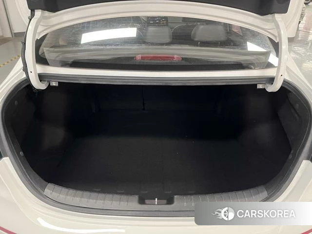 Kia K3 2021 Белый из Китая, фото 4