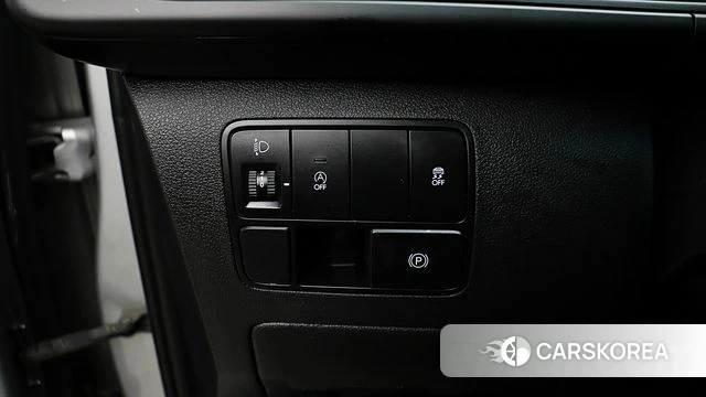 Hyundai Staria 2022 Серебряный из Кореи, фото 4