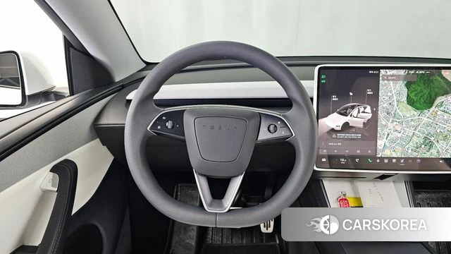 Tesla Model Y 2025 Белый из Кореи, фото 4