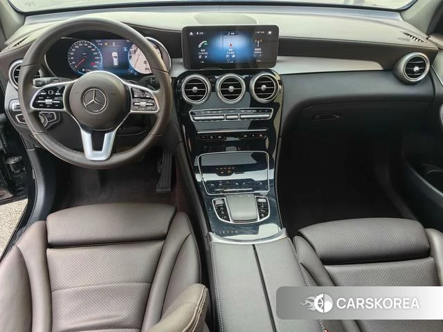 Mercedes-Benz GLC 2023 Черный из Китая, фото 4