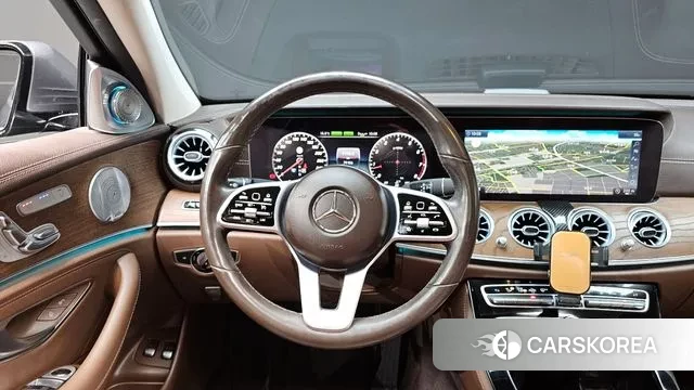 Mercedes-Benz E-Class W213 2019 Серебристо-серый из Кореи, фото 4