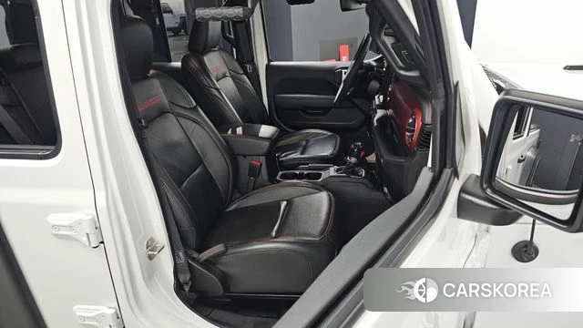 Jeep Gladiator (JT) 2023 Белый из Кореи, фото 4