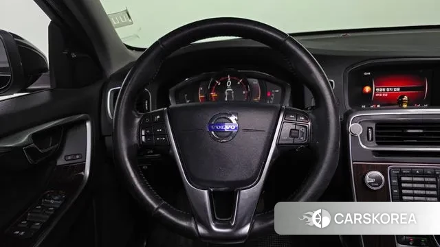 Volvo S60 2018 Черный из Кореи, фото 4