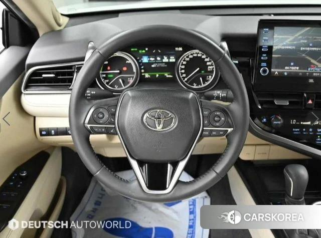 Toyota Camry (XV70) 2022 Белый из Кореи, фото 4