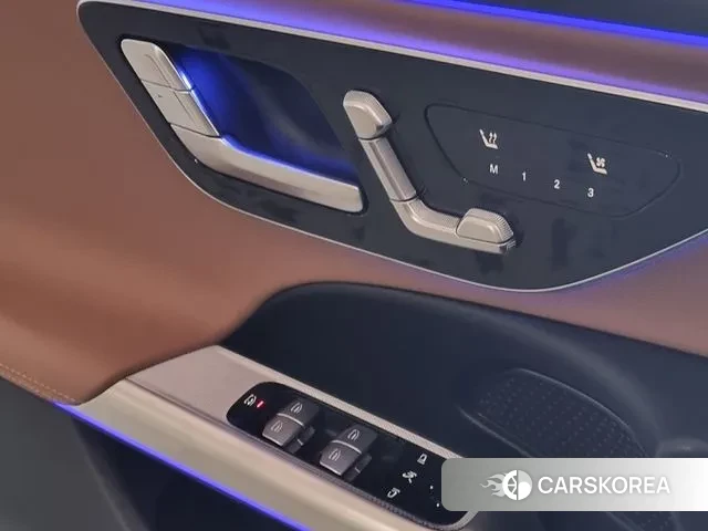 Mercedes-Benz E-Class W214 2025 Черный из Кореи, фото 4