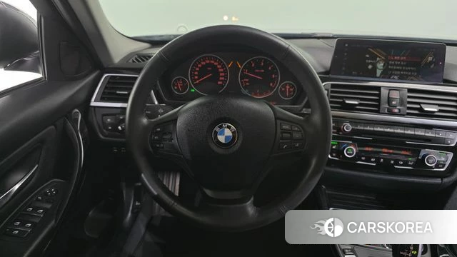 BMW 3 Series (F30) 2018 Серый из Кореи, фото 4