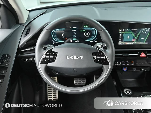 Kia Di Ol Nu Niro 2025 Белый из Кореи, фото 4