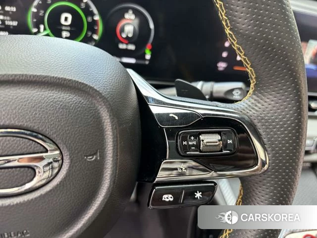 GAC Trumpchi Shadow Leopard 2022 Серебристо-серый из Китая, фото 4