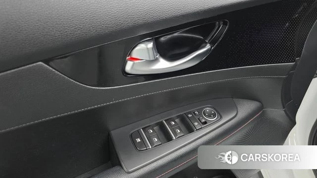Kia Come New K3 2021 Белый из Кореи, фото 4