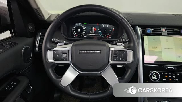 Land Rover Discovery 5 2023 Песочный из Кореи, фото 4