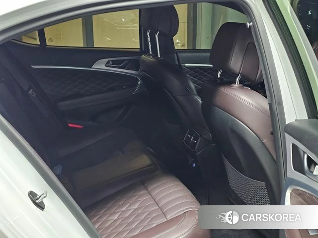 Genesis The New G70 2022 Белый из Кореи, фото 4