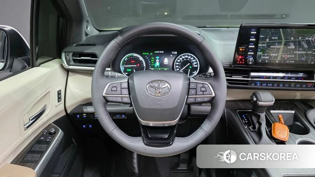 Toyota Sienna 4th Generation 2023 Белый из Кореи, фото 4