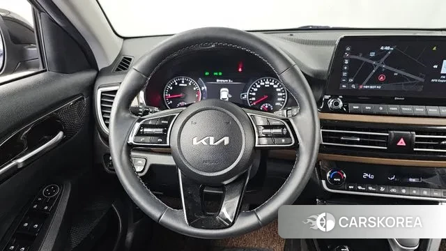 Kia Seltos 2022 Черный из Кореи, фото 4