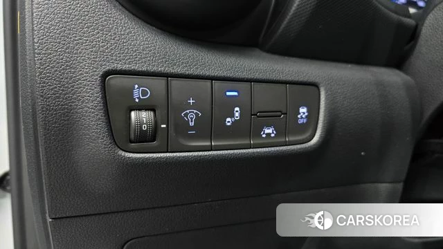 Hyundai Kona 2020 Белый из Кореи, фото 4
