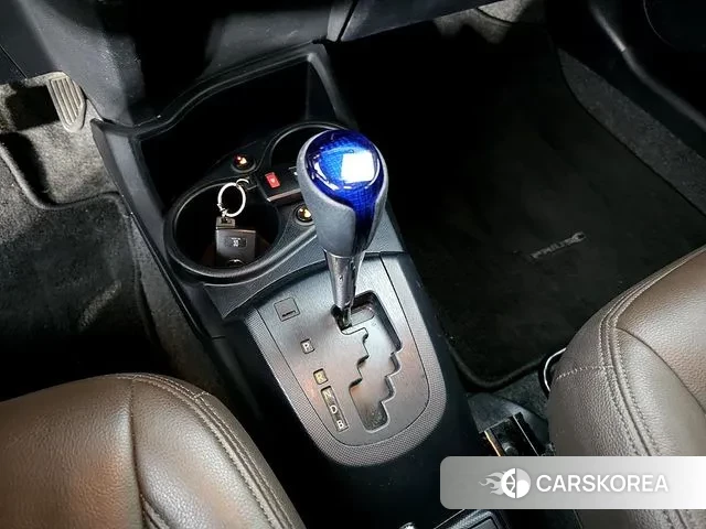 Toyota Prius C 2018 Жемчужный цвет из Кореи, фото 4