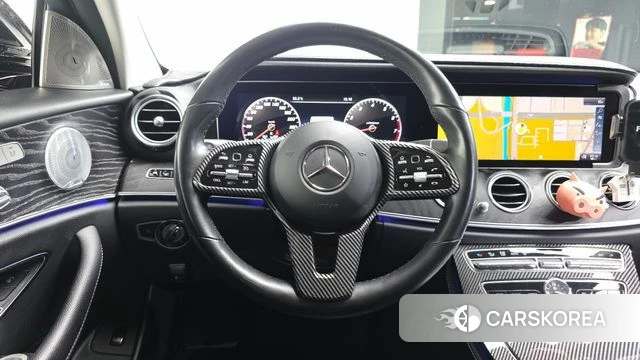 Mercedes-Benz E-Class W213 2019 Черный из Кореи, фото 4