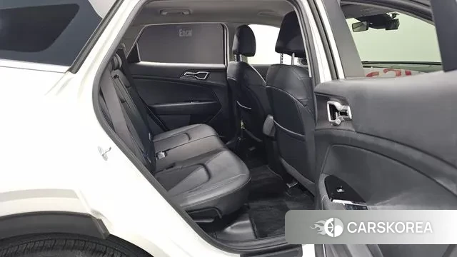 Kia Sportage 5th Generation 2022 Белый из Кореи, фото 4
