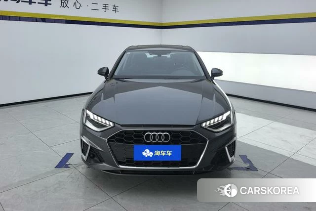 Audi A4L 2023 Темно-серый из Китая, фото 4