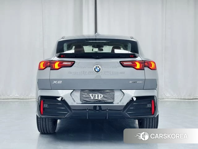 BMW X2 (import) 2025 Темно-серый из Китая, фото 4