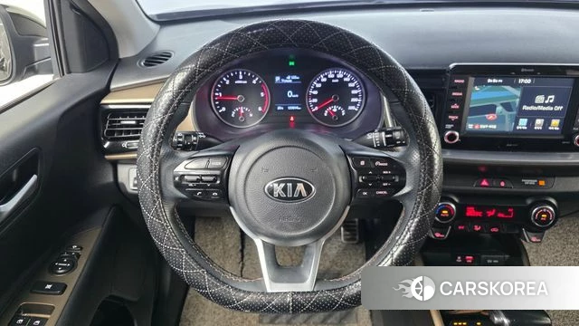 Kia Stonic 2018 Черный из Кореи, фото 4