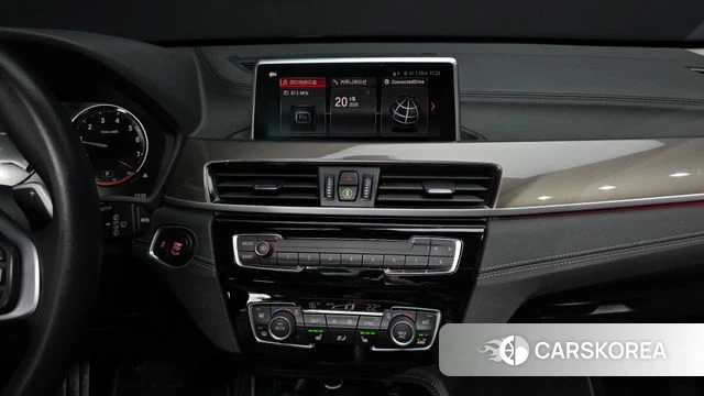 BMW X1 (F48) 2021 Серый из Кореи, фото 4