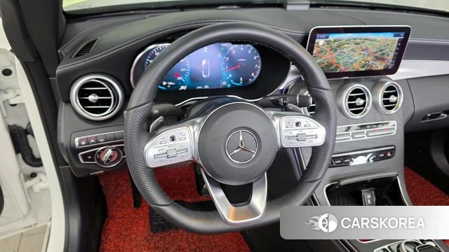 Mercedes-Benz C-Class W205 2023 Белый из Кореи, фото 4