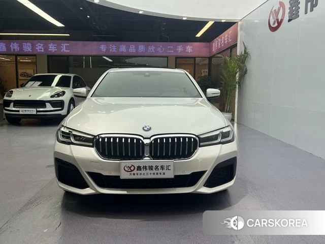BMW 5 series 2023 Белый из Китая, фото 4