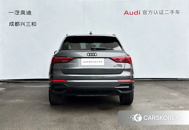 Audi Q3 2021 Темно-серый из Китая, фото 4