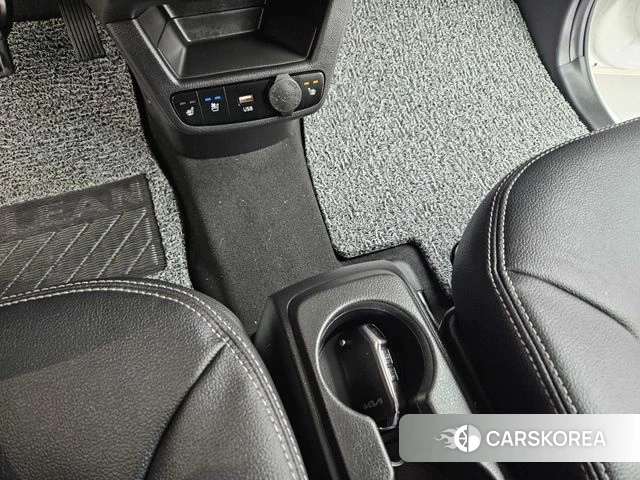 Kia The New Kia Ray 2023 Белый из Кореи, фото 4