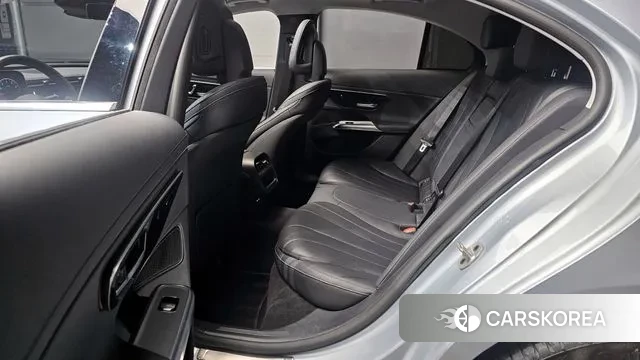 Mercedes-Benz E-Class W214 2024 Серебряный из Кореи, фото 4