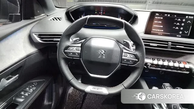 Peugeot 5008 second generation 2021 Белый из Кореи, фото 4