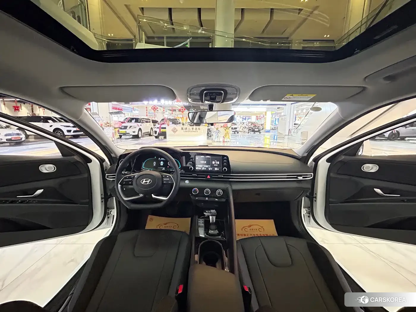 Hyundai Elantra 2026 Белый из Китая, фото 4