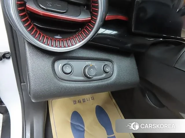 Chevrolet (GM Daewoo) Trax Crossover 2024 Белый из Кореи, фото 4