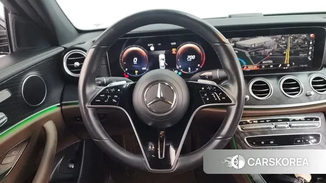 Mercedes-Benz E-Class W213 2022 Черный из Кореи, фото 4