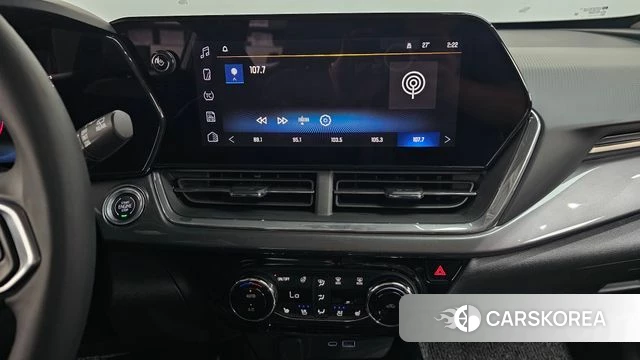 Chevrolet (GM Daewoo) Trax Crossover 2025 Белый из Кореи, фото 4