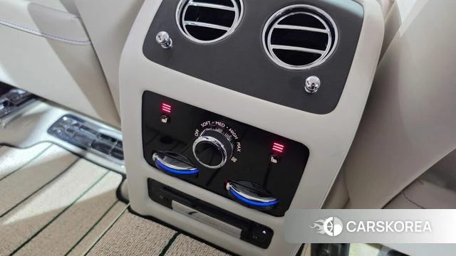 Rolls-Royce Ghost 2nd Generation 2021 Белый из Кореи, фото 4
